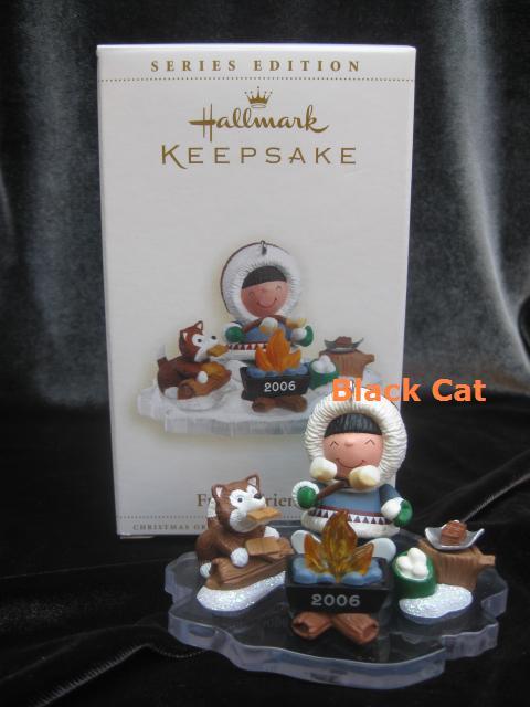 Hallmark 2006 Smores FROSTY FRIENDS Making Smores 27th In Series Christmas Tree Ornament