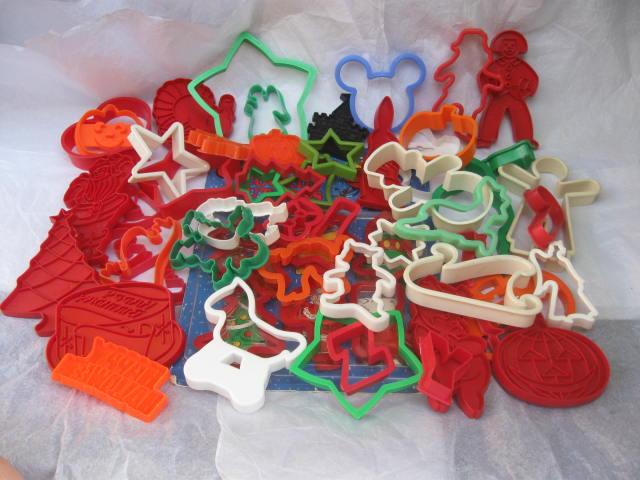 Large Lot Of 58 Vintage To New Christmas, Easter, Halloween Cookie Cutters & More
