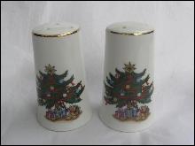 Vintage Christmas Tree Salt & Pepper Shakers