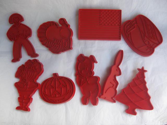 Lot of 9 Vintage Tupperware Cookie Cutters American Flag