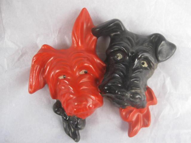 Pair Of Vintage Black & Orange Scottie Dogs Wall Hanger Figurine