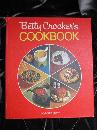 Betty Crocker's Cookbook Pie Cover Copyright 1969 28th Printing