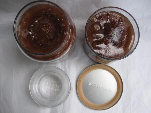 Two (2) New Yankee Candles Cinnamon & Sugar Candles