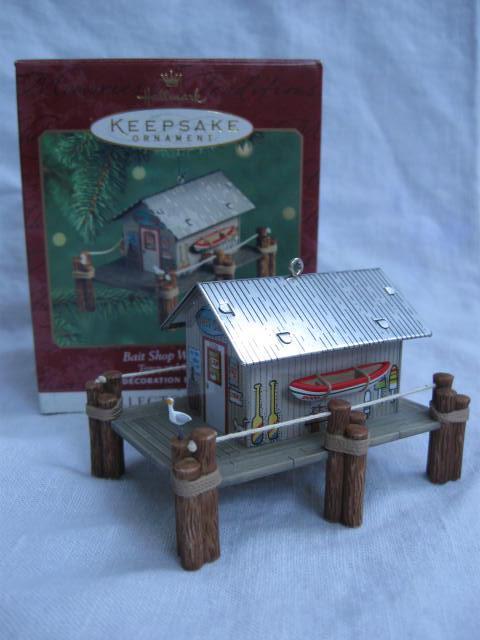 Hallmark 2000 Bait Shop With Bait #2 In Town & Country Series Christmas Tree Ornament