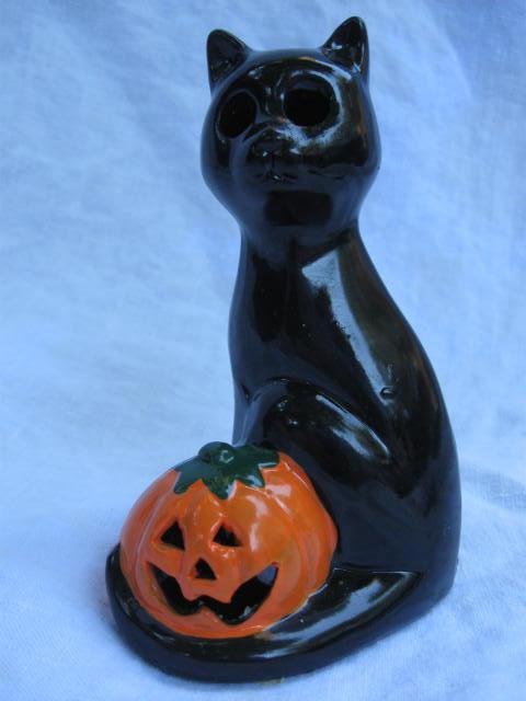 Vintage Kmart Ceramic Halloween Black Cat With Jack O Lantern Tea Light Candle Holder.