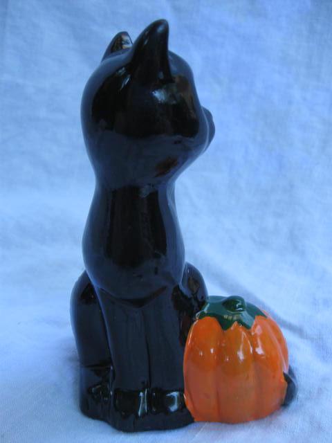 Vintage Kmart Ceramic Halloween Black Cat With Jack O Lantern Tea Light Candle Holder.