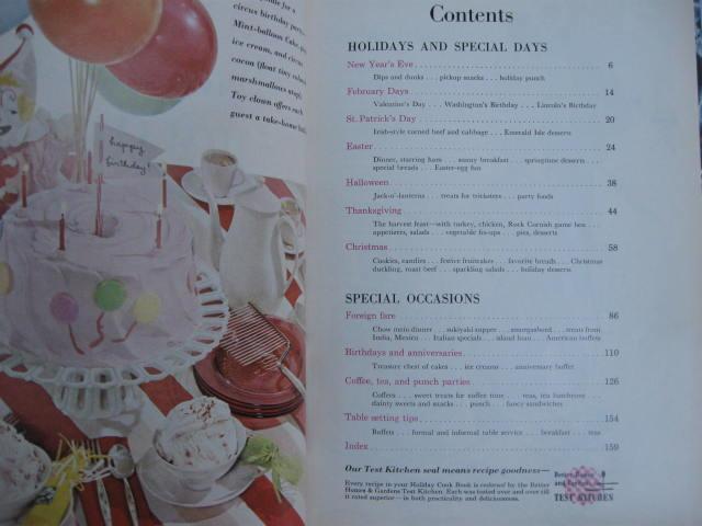 Better Homes & Gardens Holiday Cook Book & Special Occasions Copyright 1959