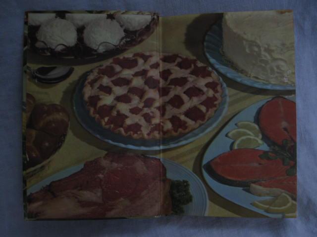 Woman's World Cook Book Copyright 1961