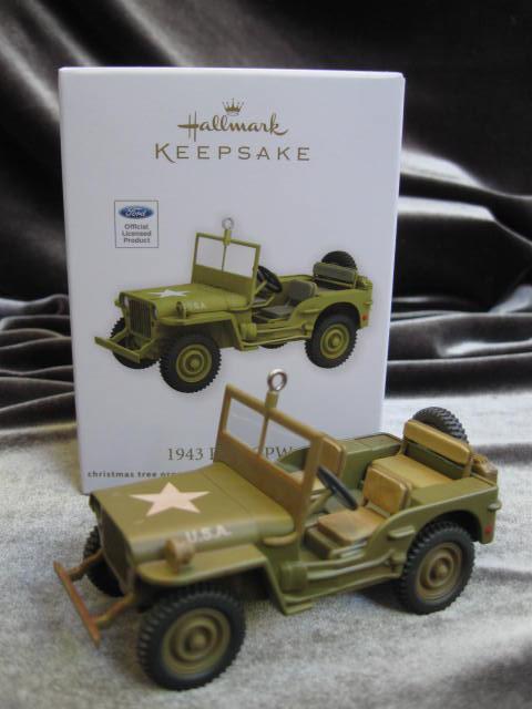Hallmark 2012 1943 Ford GPW Debut Reveal WWII Jeep Christmas Tree Ornament