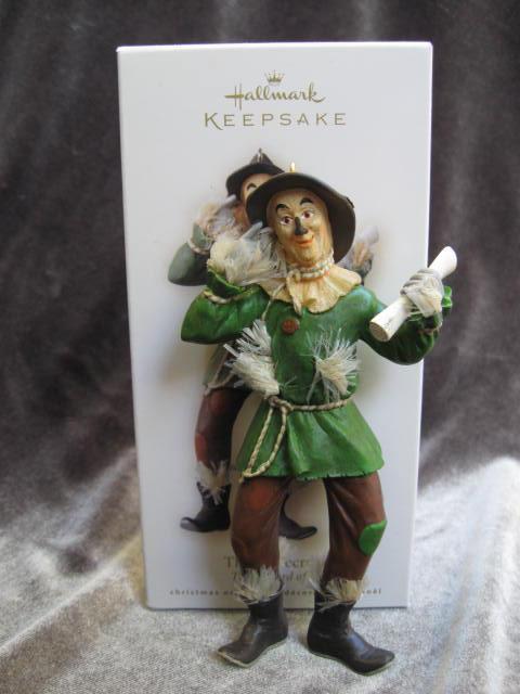 Hallmark 2008 The Scarecrow Wizard Of Oz Christmas Tree Ornaments
