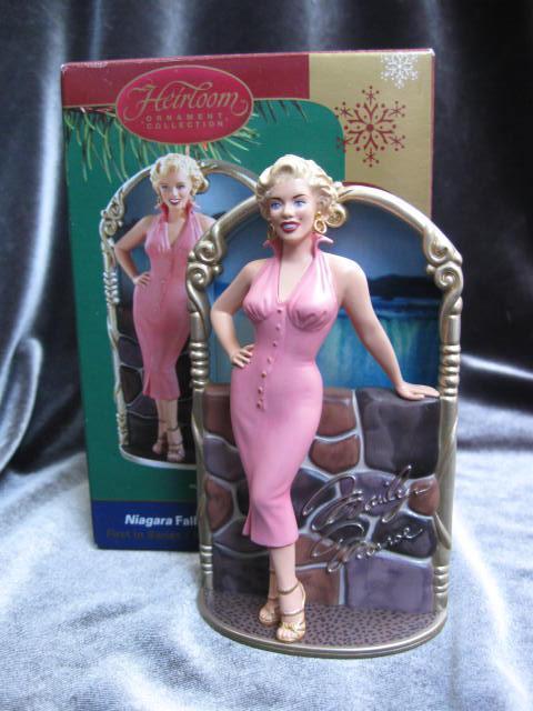 Niagara Falls For Marilyn 1st In Series Marilyn Monroe 2005 Carlton Heirloom Ornament