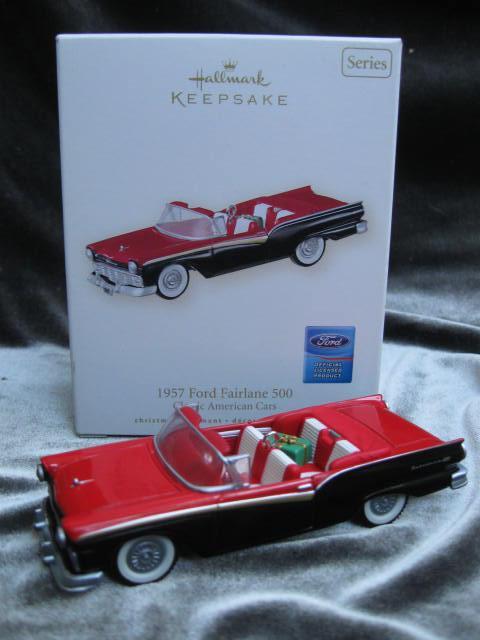Hallmark 2007 1957 Ford Fairlane 500 #17 In Classic American Cars Series Christmas Tree Ornament