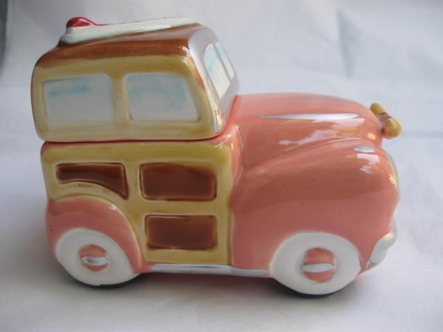 Vintage Cow Surfer In Woody With Surf Board Vandor 1988 Salt & Pepper Shakers S/P Cowabunga Dude!