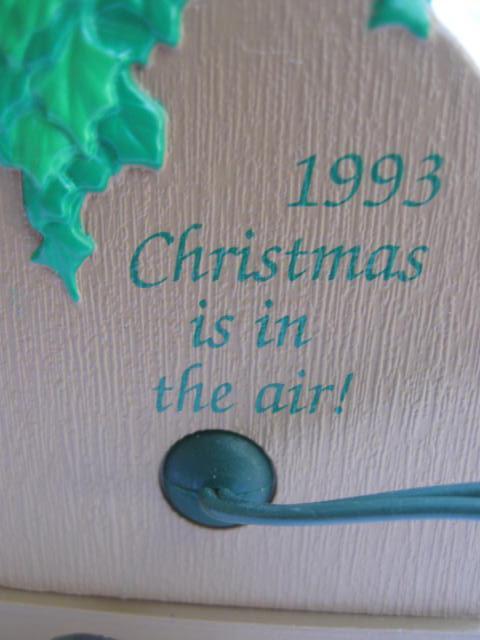 Hallmark 1993 Radio News Flash With Cat Magic Light & Sound Christmas Tree Ornament