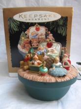 Hallmark 1998 Victorian Toy Box Magic Light Motion & Music Christmas Tree Ornament
