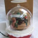 Hallmark 1994 Forest Frolics #6 In Series Magic Light & Motion Christmas Tree Ornament