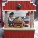 Hallmark 1987 Kringle's Toy Shop Magic Light & Motion Christmas Tree Ornament