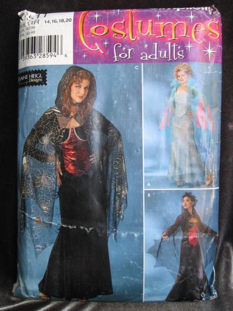 New Simplicity 0511 Gothic Gown Robe Renaissance Medieval Halloween Costume Sewing Pattern Size RR 14, 16, 18,20 Goth
