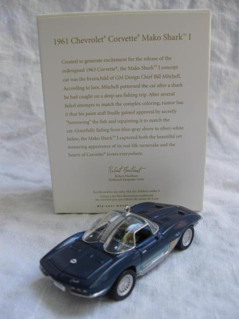 Hallmark 2007 1961 Chevrolet Corvette Mako shark I Christmas Tree Ornament