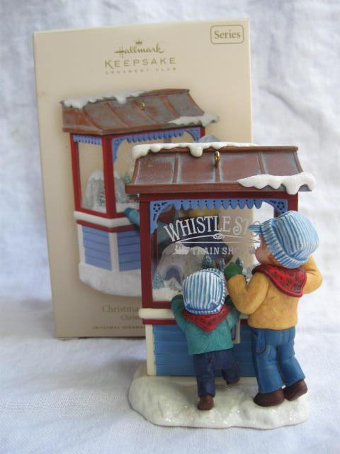 Hallmark 2007 Christmas Window Club Exclusive Christmas Tree Ornament 5th In Series