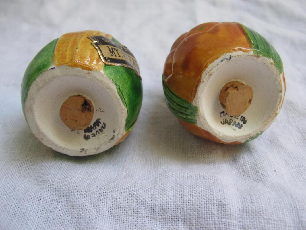 Vintage Souvenir Artichoke Salt & Pepper Shakers