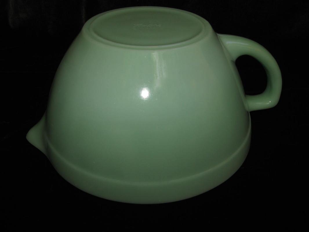 Vintage Fire King Jadite Jadeite Batter Bowl 3/4
