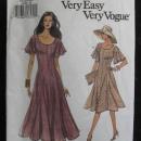 New Very Easy Very Vogue 8696 Loose Fitting Dress Misses' Sewing Pattern Size 18 20 22 Dated 2001