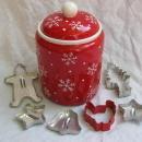 Hallmark 2011 Snowmen Christmas Winter Cookie Jar + Cookie Cutters Bonus