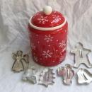 Hallmark 2011 Snowmen Winter Christmas Cookie Jar + Cookie Cutters Bonus