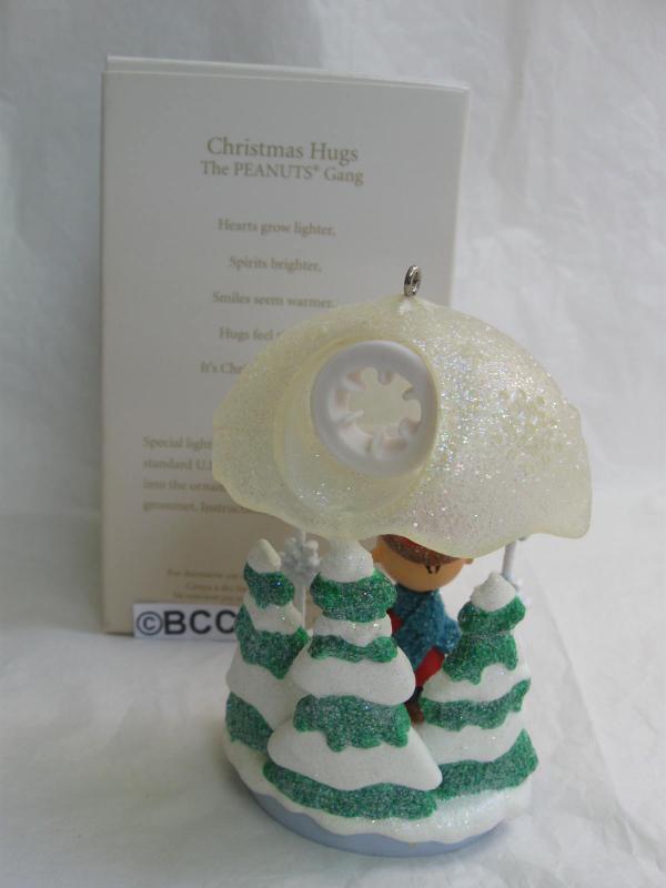 Hallmark 2008 Christmas Hugs Charlie Brown & Snoopy Limited Quantity Club Exclusive Christmas Tree Ornament