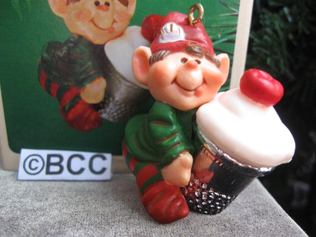 hallmark 1983 Thimble Elf Cupcake 6th In Series Christmas Ornament