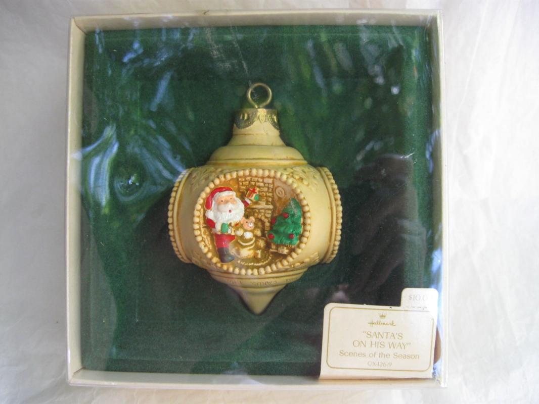 Hallmark 1983 Santa's On His Way 4 Scenes Christmas Ornament