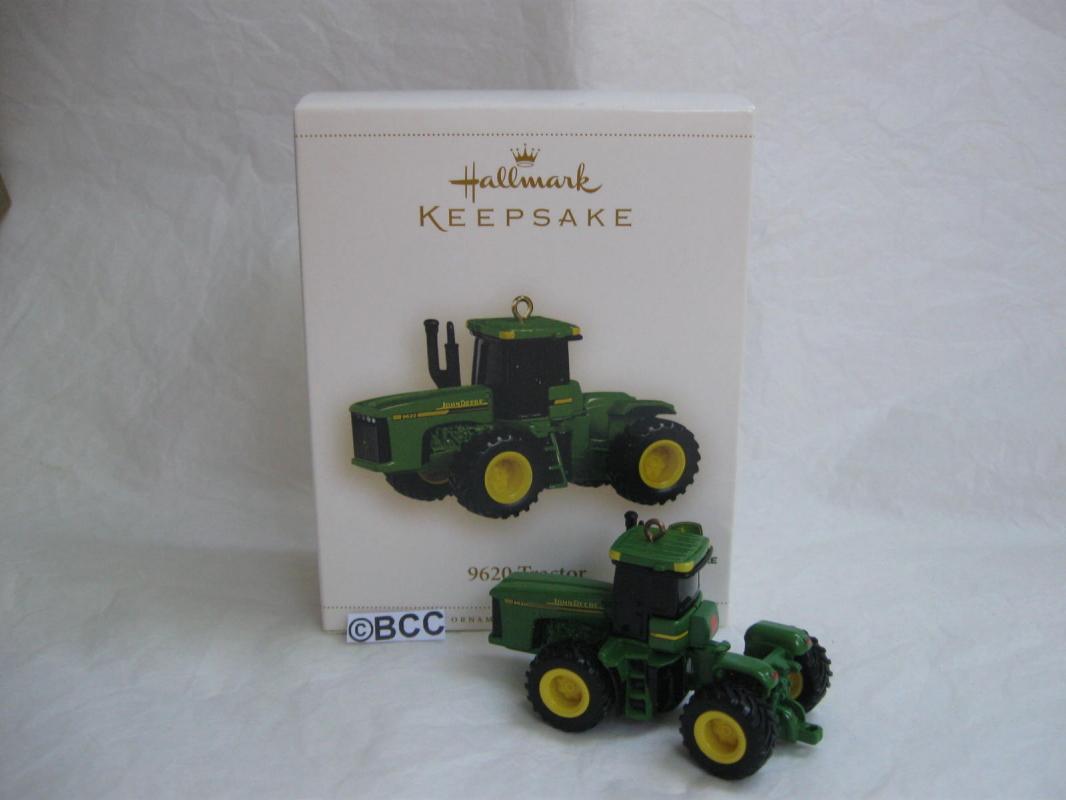 Hallmark 2006 9620 Tractor John Deere Christmas Ornament
