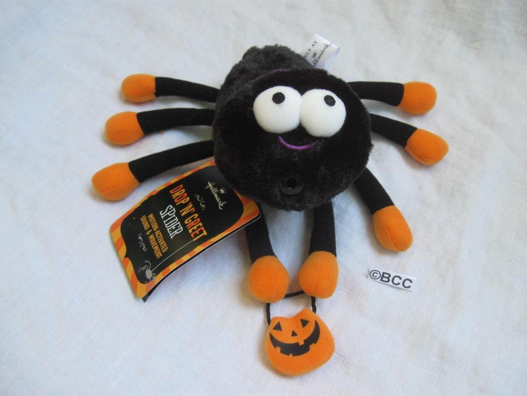 Hallmark 2013 Halloween Drop N' Greet Spider Magic Motion & Sound Activated New