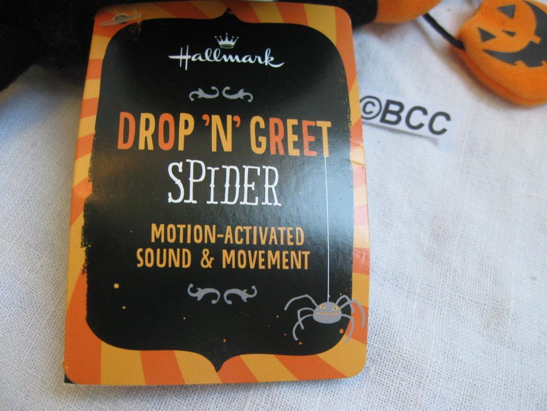 Hallmark 2013 Halloween Drop N' Greet Spider Magic Motion & Sound Activated New