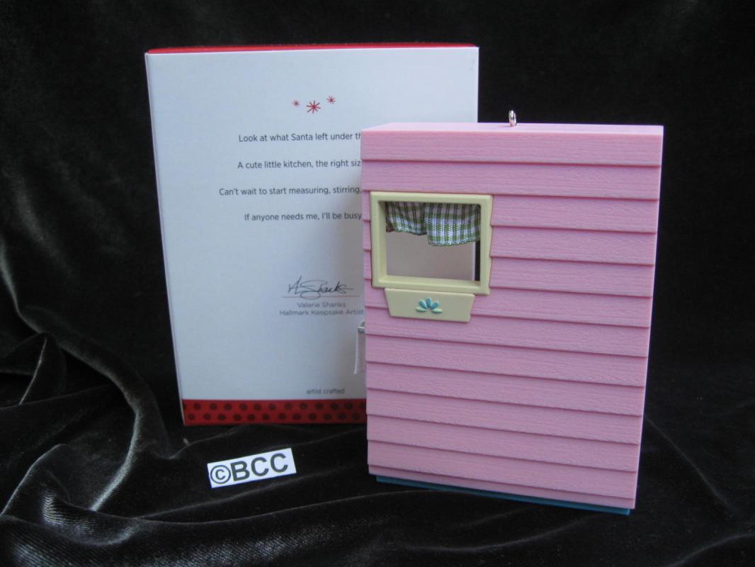 Hallmark 2013 A Kitchenette for Christmas Keepsake Ornament