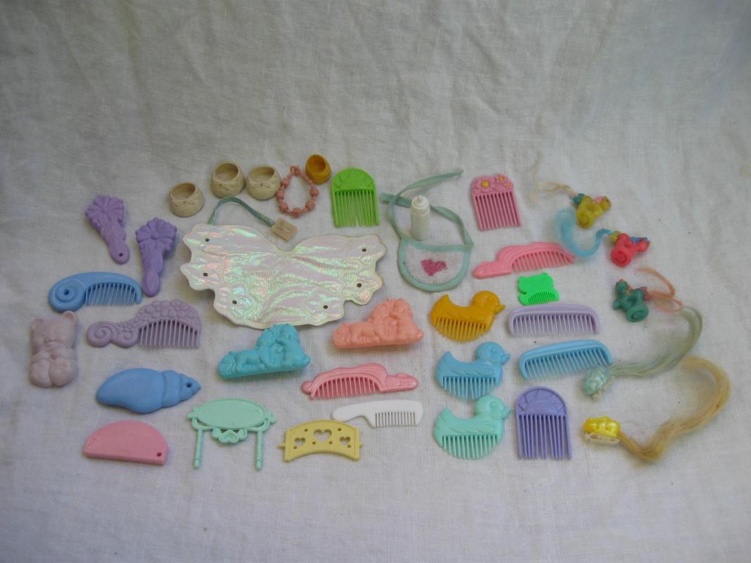 Lot of My Little Pony 3 Miniature + Accessories Combs Brushes Hair Clips & More