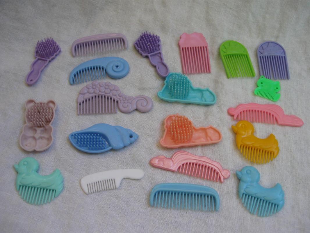 Lot of My Little Pony 3 Miniature + Accessories Combs Brushes Hair Clips & More
