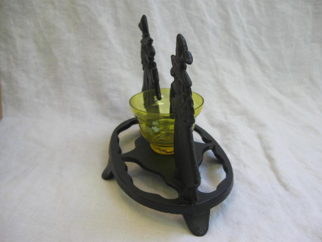 Cast Iron Witches Tea Light Decorative Candle Holder