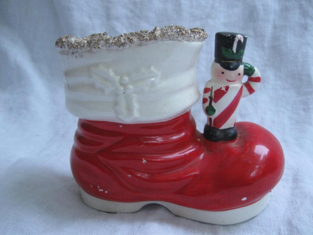 Vintage Toy Soldier Santa Boot Christmas Planter Or Candy Cane Pen Pencil Holder