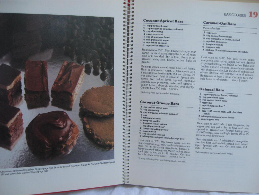 Betty Crocker's Cookie Book Cookbook Copyright 1963