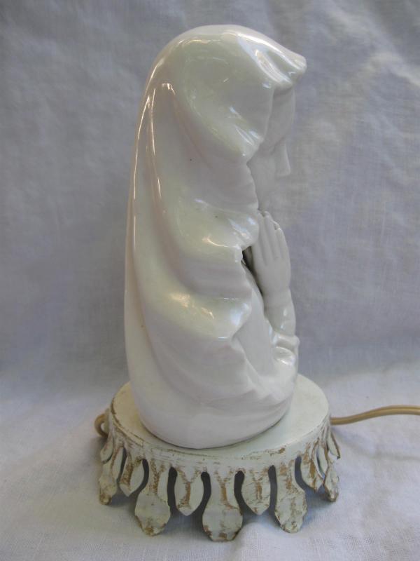 Vintage Ceramic Madonna Night Light Alladin Giftware Lamp