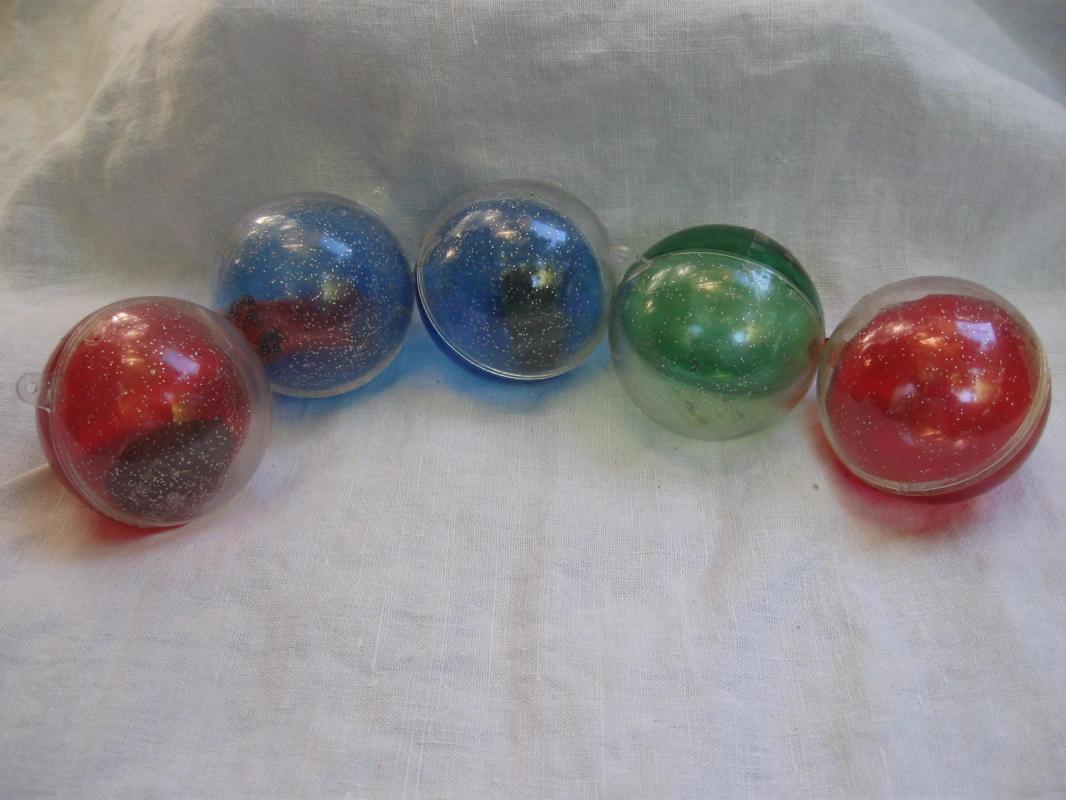 4 Vintage Plastic Christmas Tree Ornaments With Toys Inside Christmas Tree Ornaments