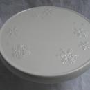 Hallmark 2013 White Pedestal Snowflake Design Ceramic Cake Plate