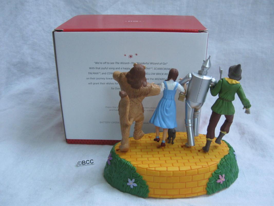 Hallmark 2013 Off To See The Wizard Table Top Display Wizard Of Oz