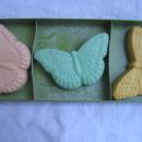 10 Bars Of Vintage Avon Cupcake Christmas Elves Butterflies & Choir Boys Soap