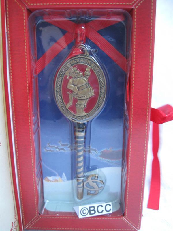 Hallmark 2013 North Pole Santa's Magic Key Christmas Ornament