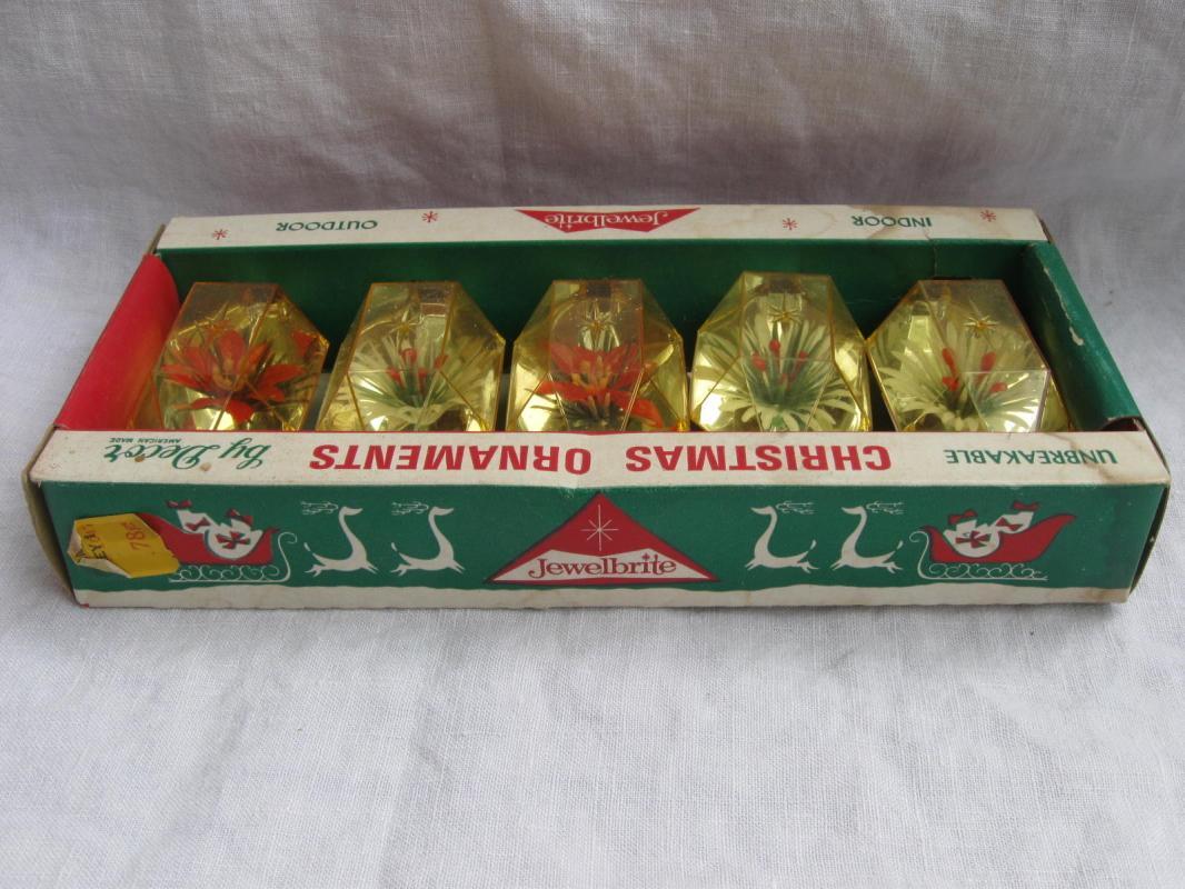 Vintage Christmas Jewelbrite Poinsettia Plastic Ornaments Diorama Hexagon In Original Box