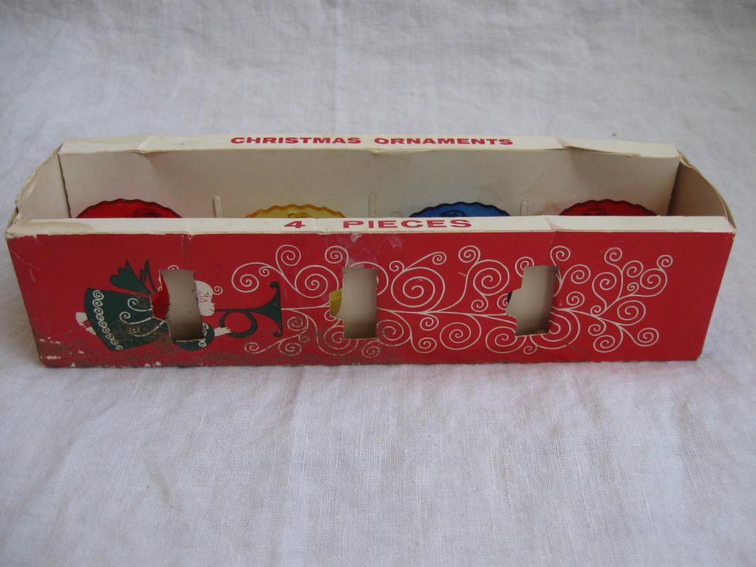 Vintage Jewelbrite Flora Bells Round Colored Christmas Diorama Ornaments In Box