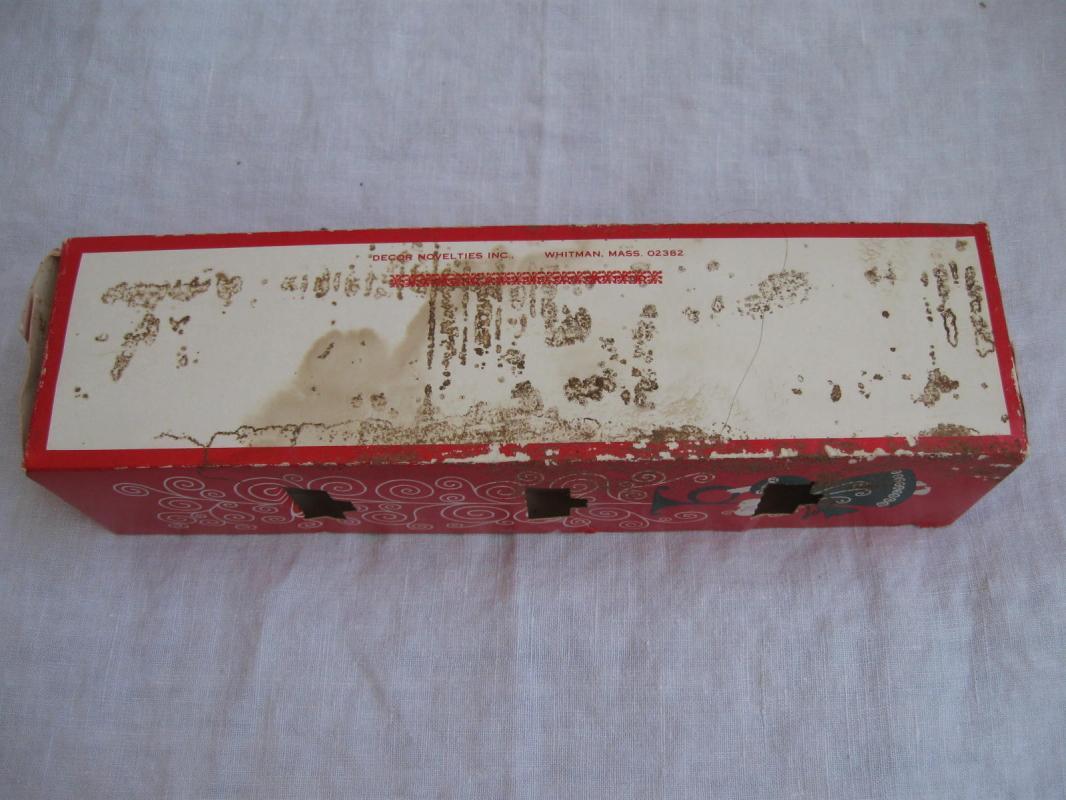 Vintage Jewelbrite Flora Bells Round Colored Christmas Diorama Ornaments In Box